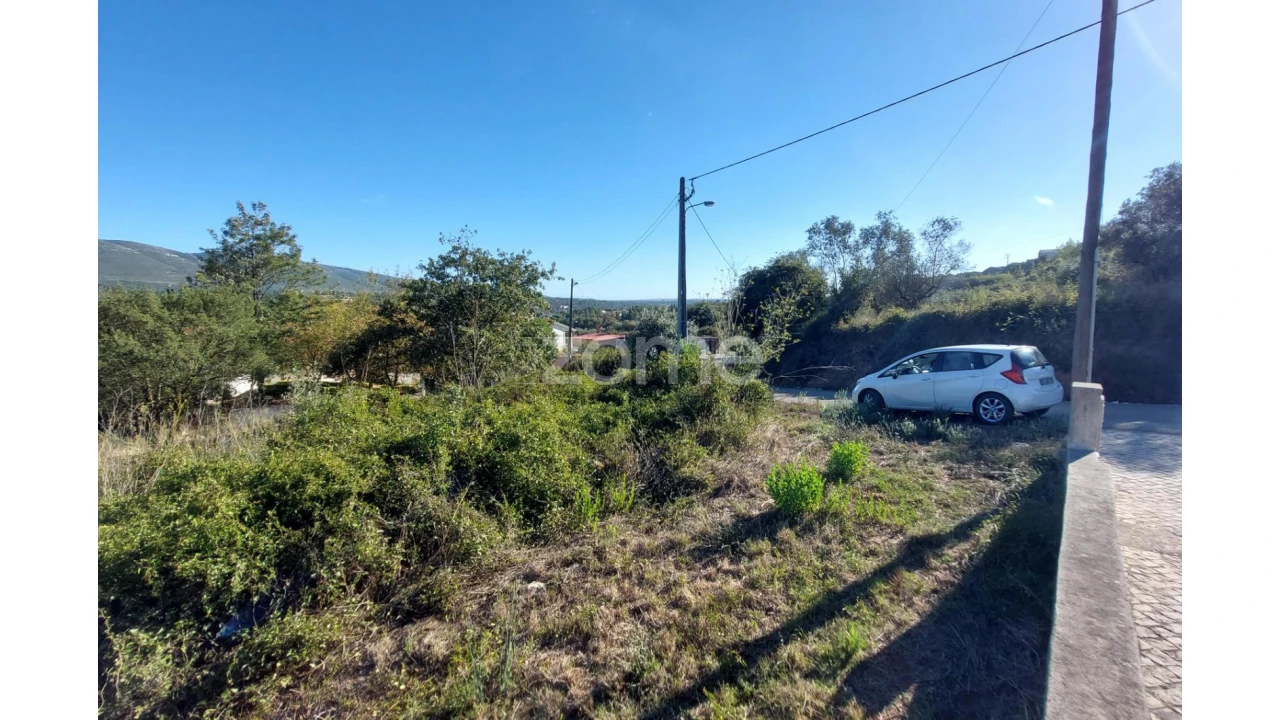 Terreno para Venda em Juncal Foto 6