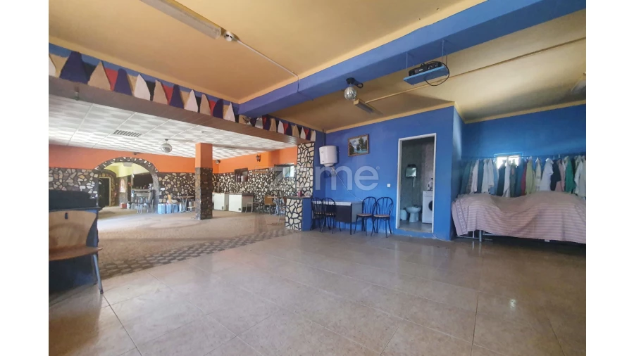 Moradia T10 para Venda em Alcanede Foto 1