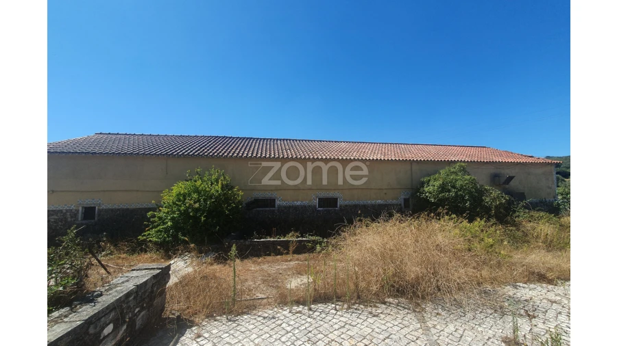 Moradia T10 para Venda em Alcanede Foto 14