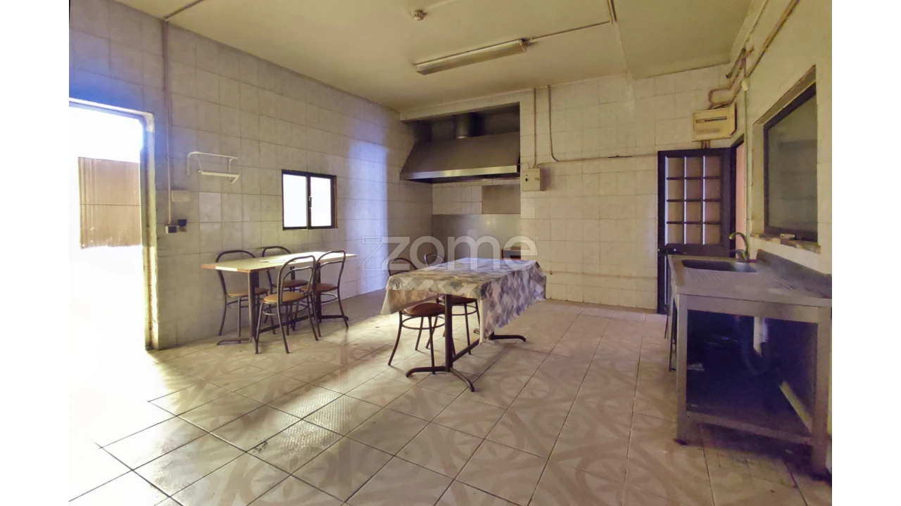 Moradia T11 para Venda em Porto de Mós - São João Baptista e São Pedro Foto 20