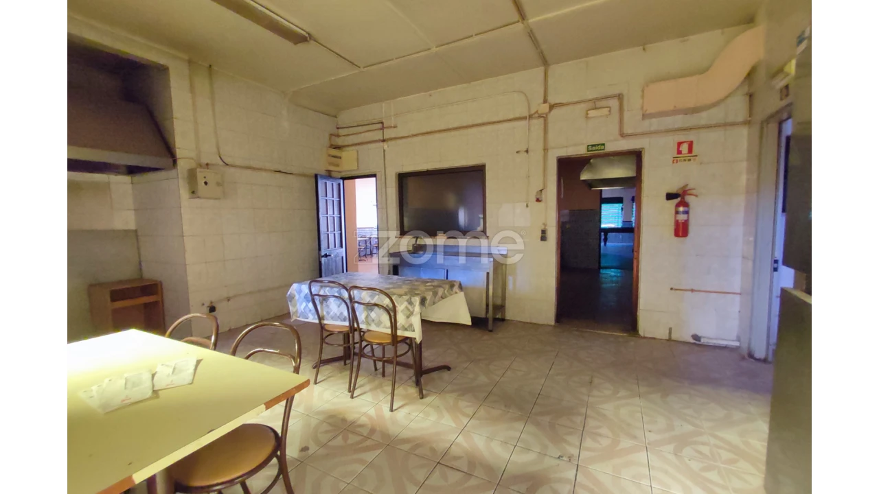 Moradia T11 para Venda em Porto de Mós - São João Baptista e São Pedro Foto 21