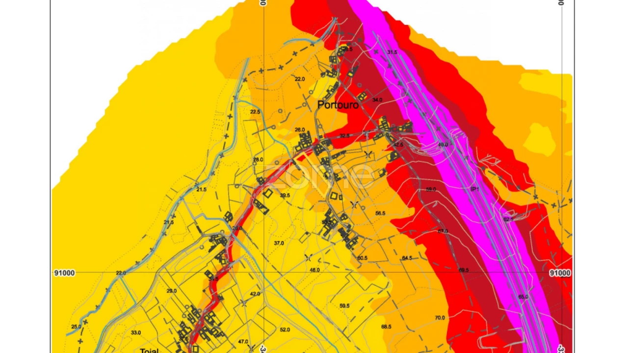 Terreno para Venda em Moita Foto 10
