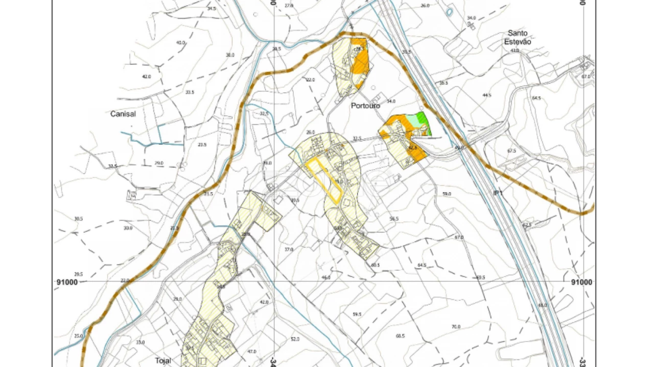 Terreno para Venda em Moita Foto 3