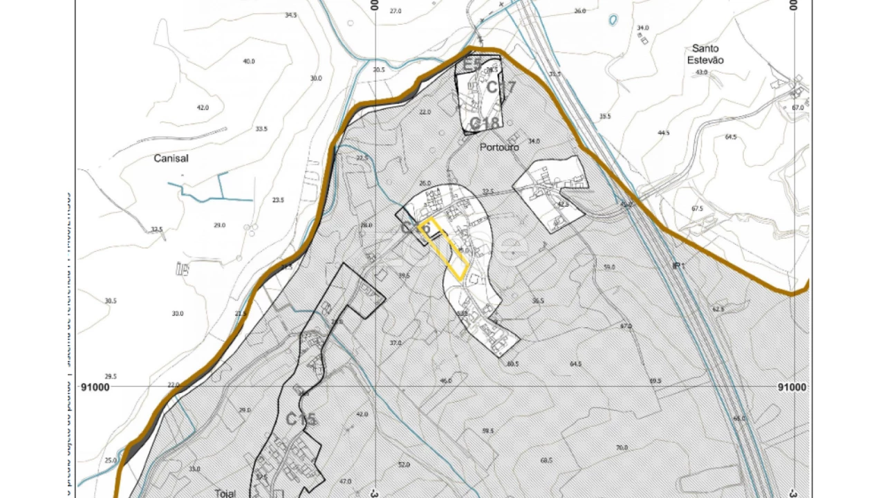 Terreno para Venda em Moita Foto 5