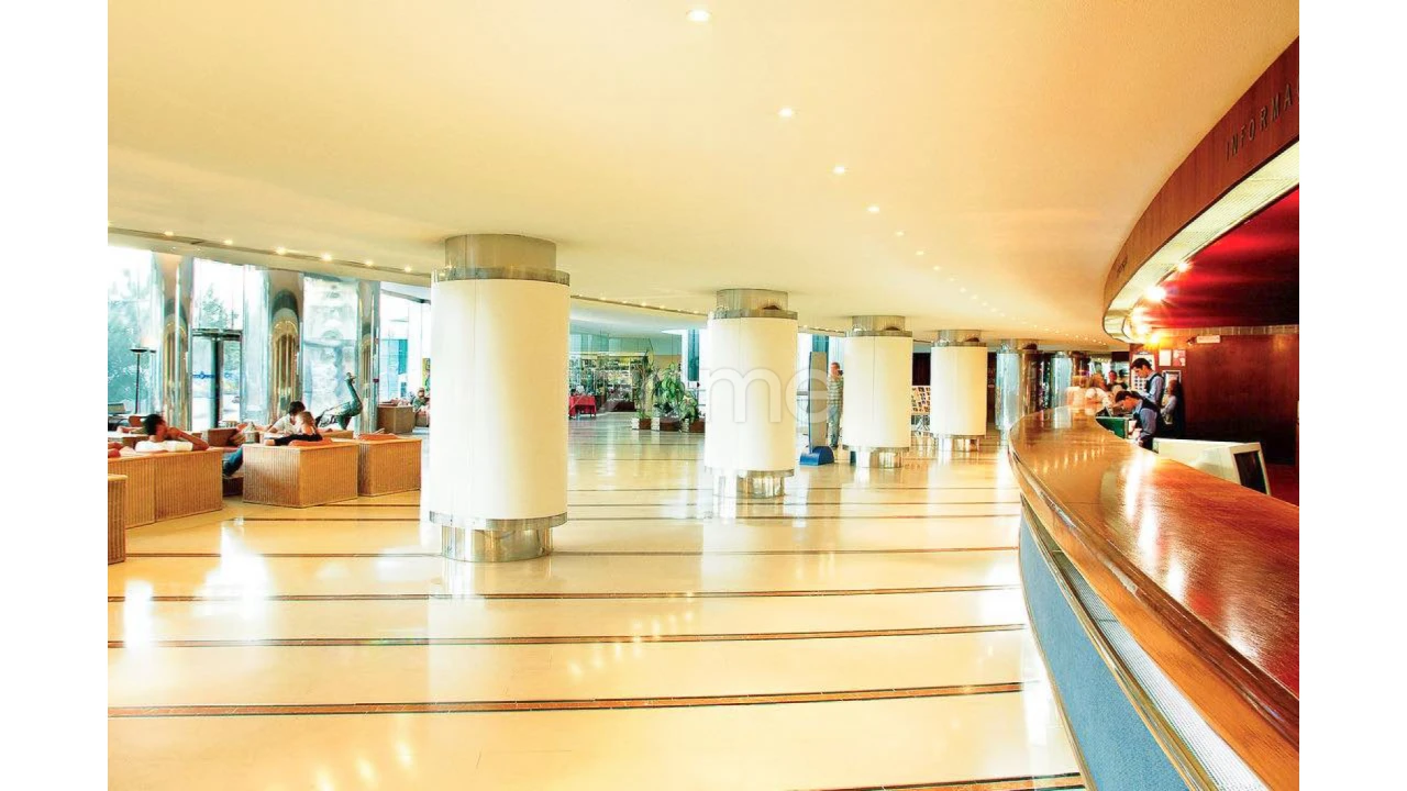 Apartamento T1 para Venda em Albufeira e Olhos de Água Foto 3