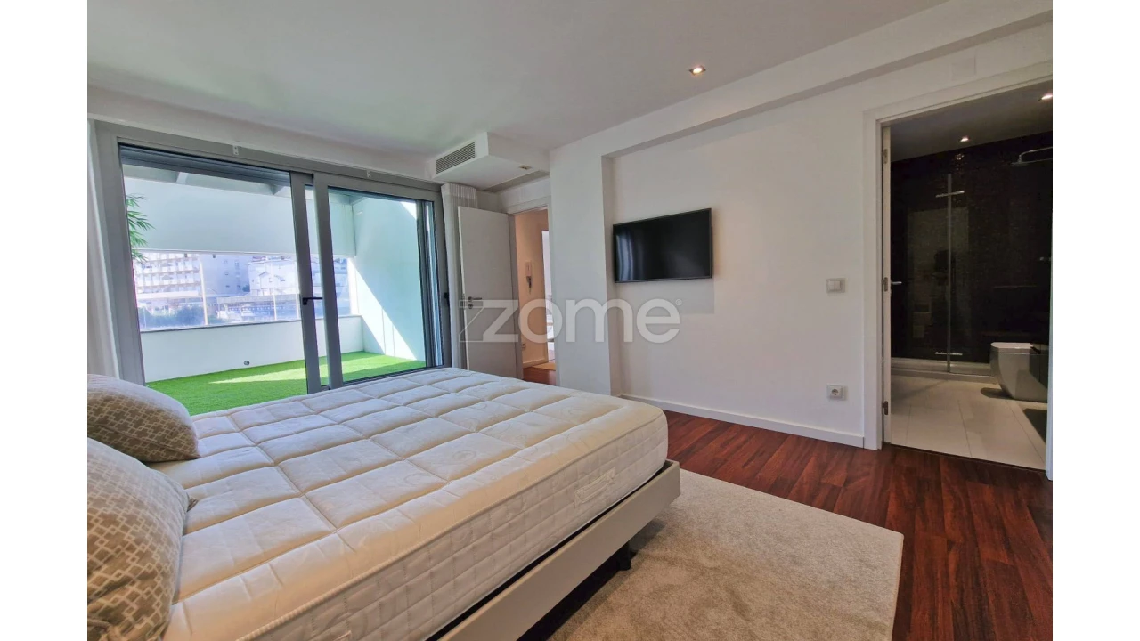 Apartamento T3 para Venda em Leiria, Pousos, Barreira e Cortes Foto 15