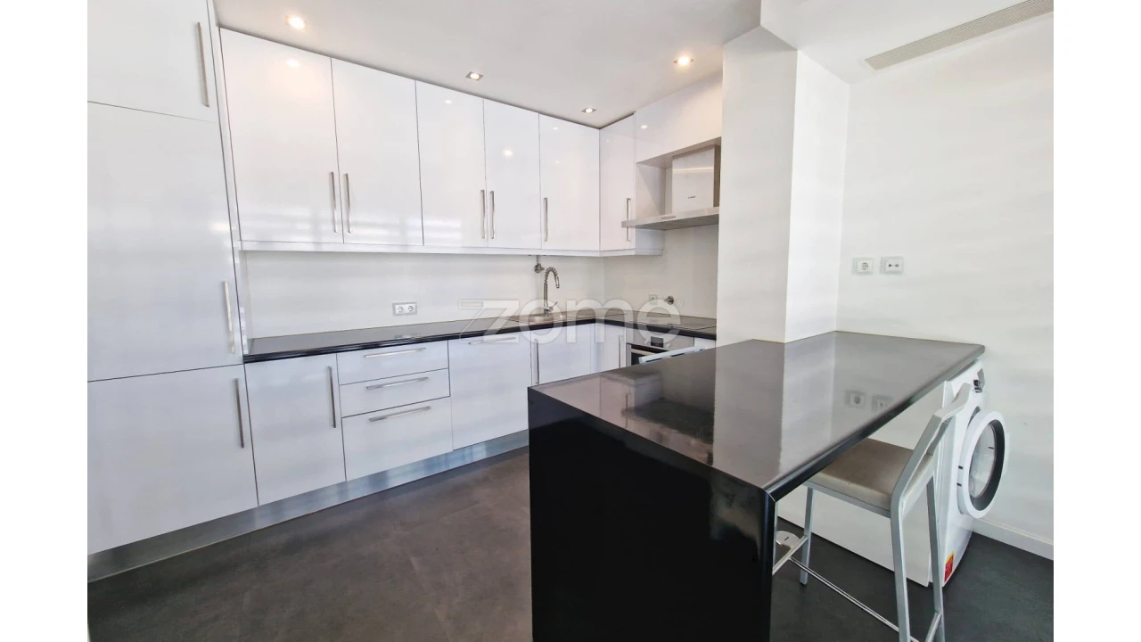 Apartamento T3 para Venda em Leiria, Pousos, Barreira e Cortes Foto 3