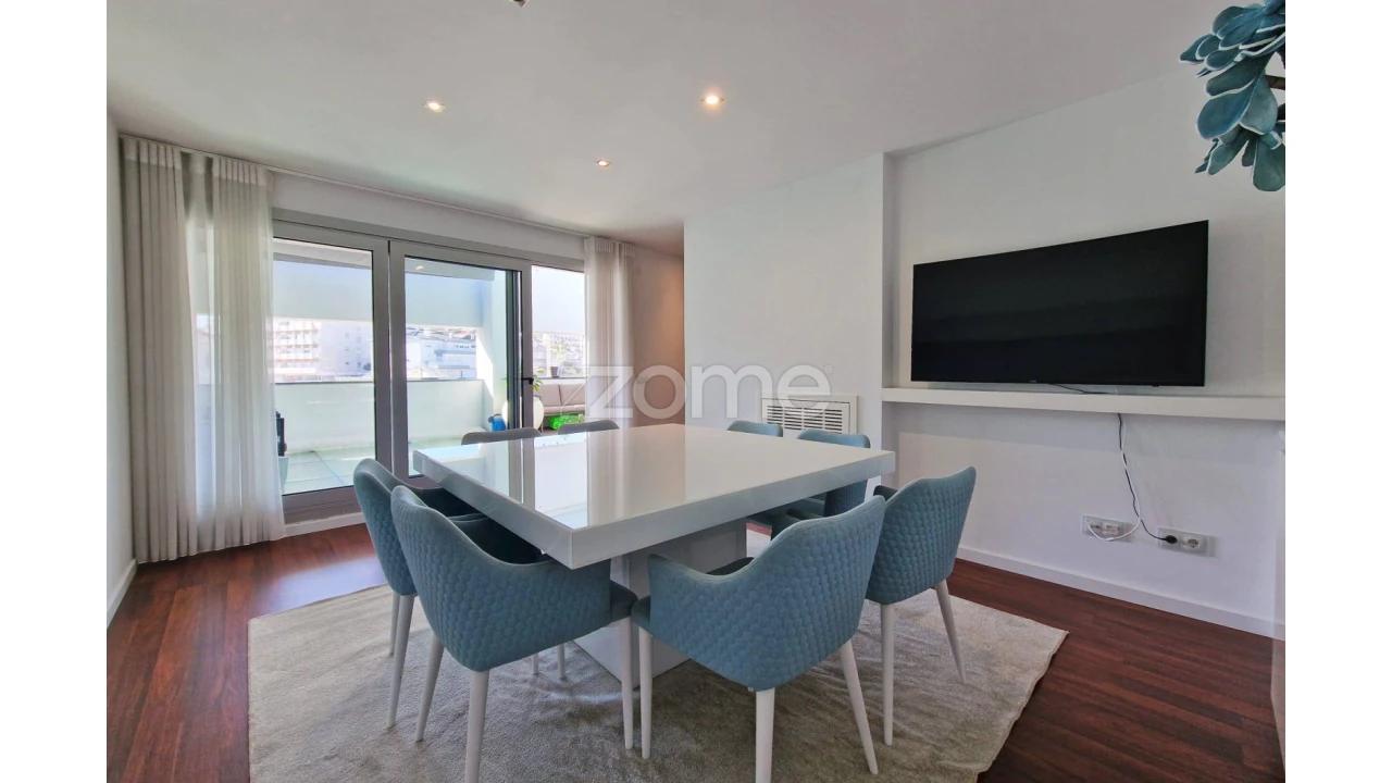 Apartamento T3 para Venda em Leiria, Pousos, Barreira e Cortes Foto 10