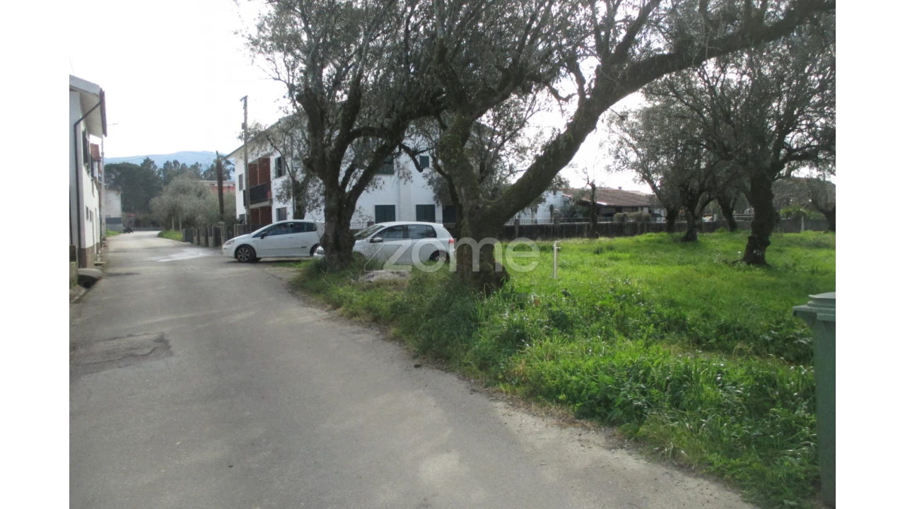 Terreno para Venda em Lousã e Vilarinho Foto 3