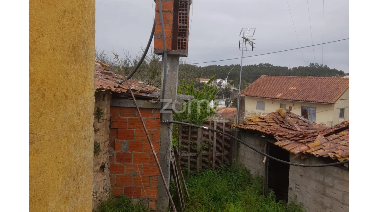 Moradia T2 para Venda em Vinha da Rainha Foto 67