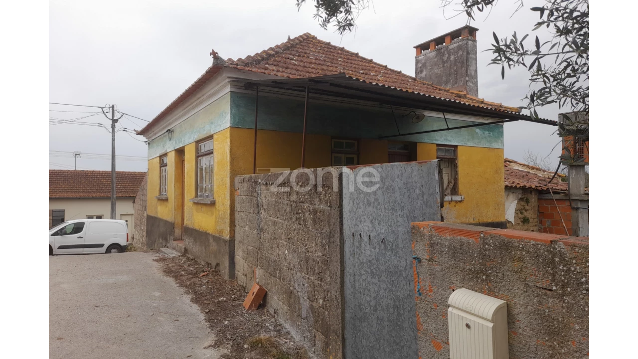 Moradia T2 para Venda em Vinha da Rainha Foto 18