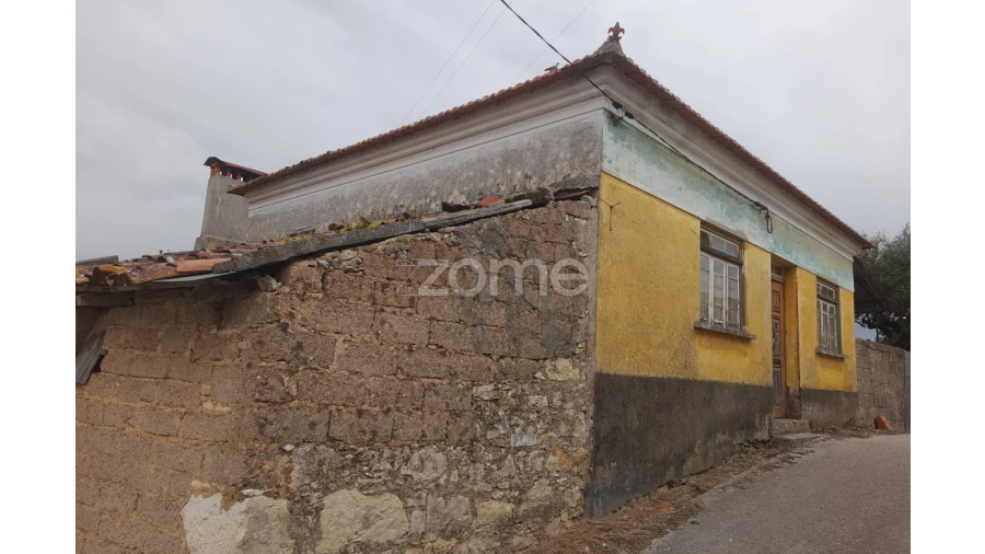 Moradia T2 para Venda em Vinha da Rainha Foto 16