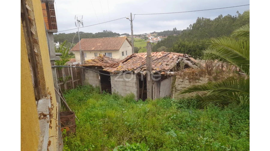 Moradia T2 para Venda em Vinha da Rainha Foto 64