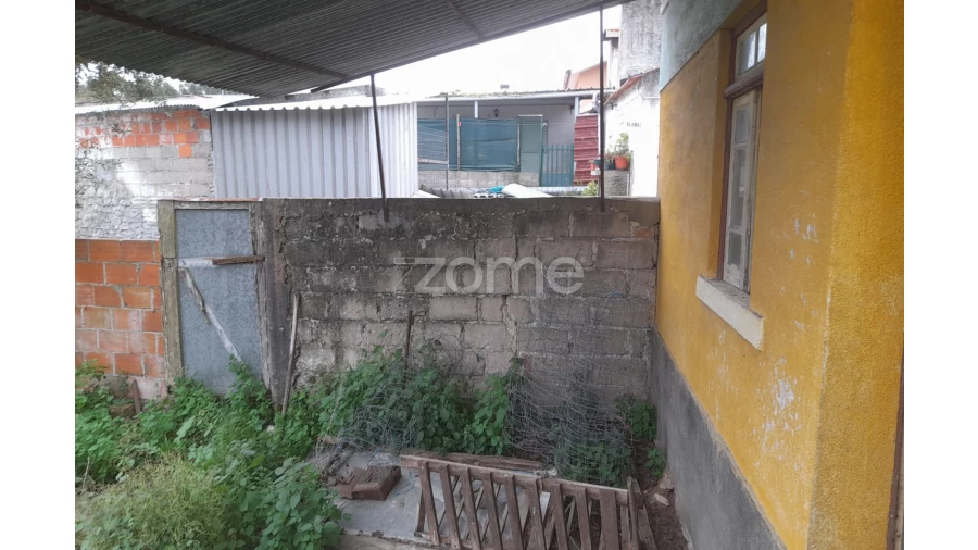 Moradia T2 para Venda em Vinha da Rainha Foto 66