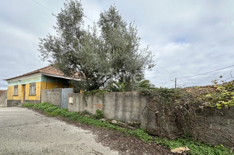 Moradia T2 para Venda em Vinha da Rainha Foto 17