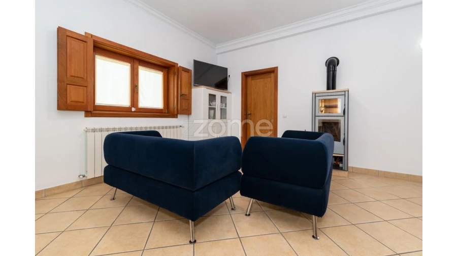 Moradia T5 para Venda em Cernache Foto 22