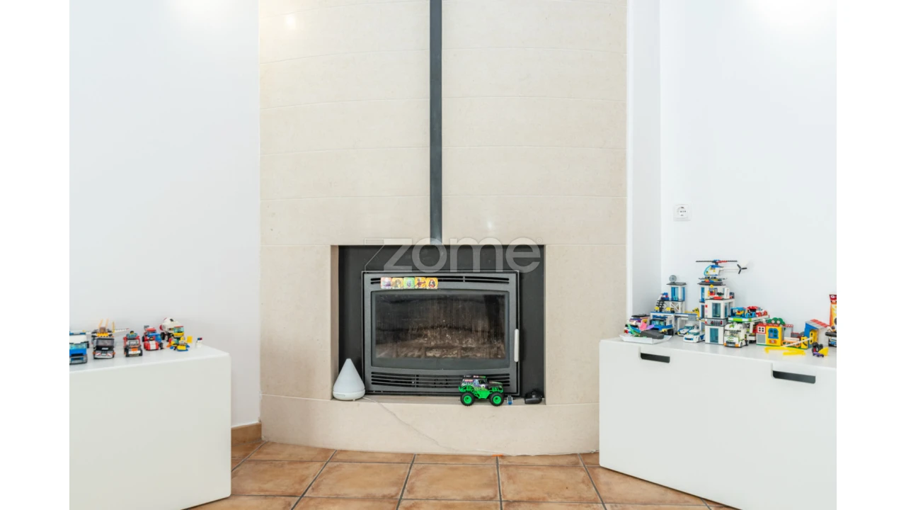 Moradia T5 para Venda em Cernache Foto 27