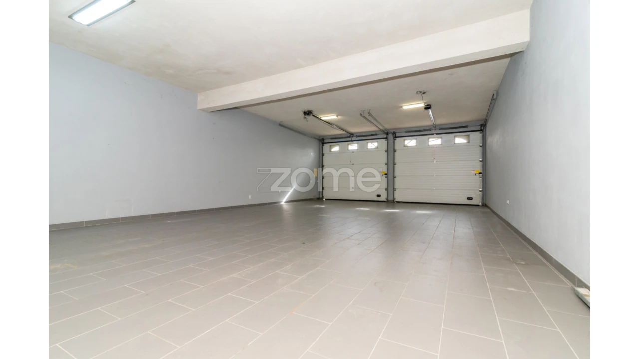 Moradia T5 para Venda em Cernache Foto 54