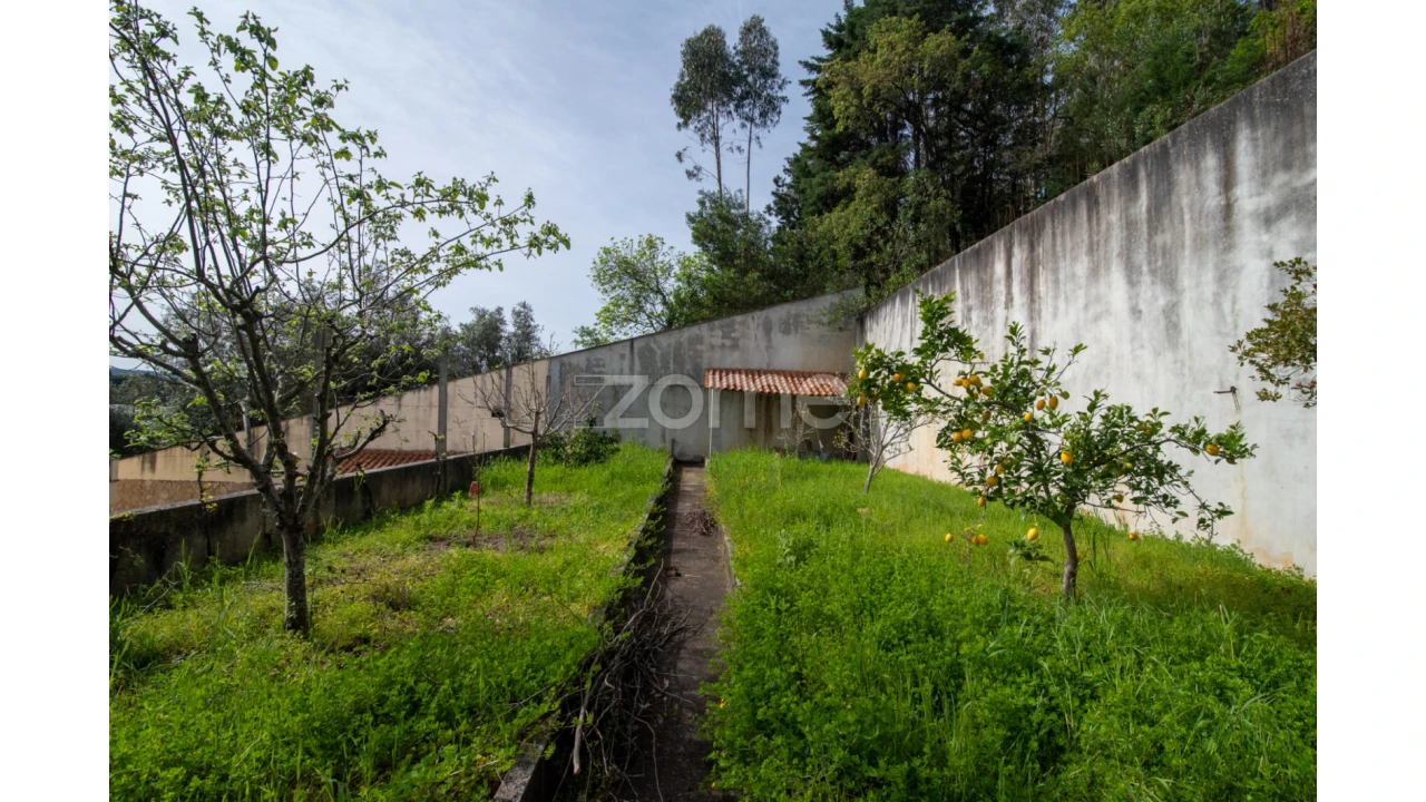 Moradia T5 para Venda em Cernache Foto 56