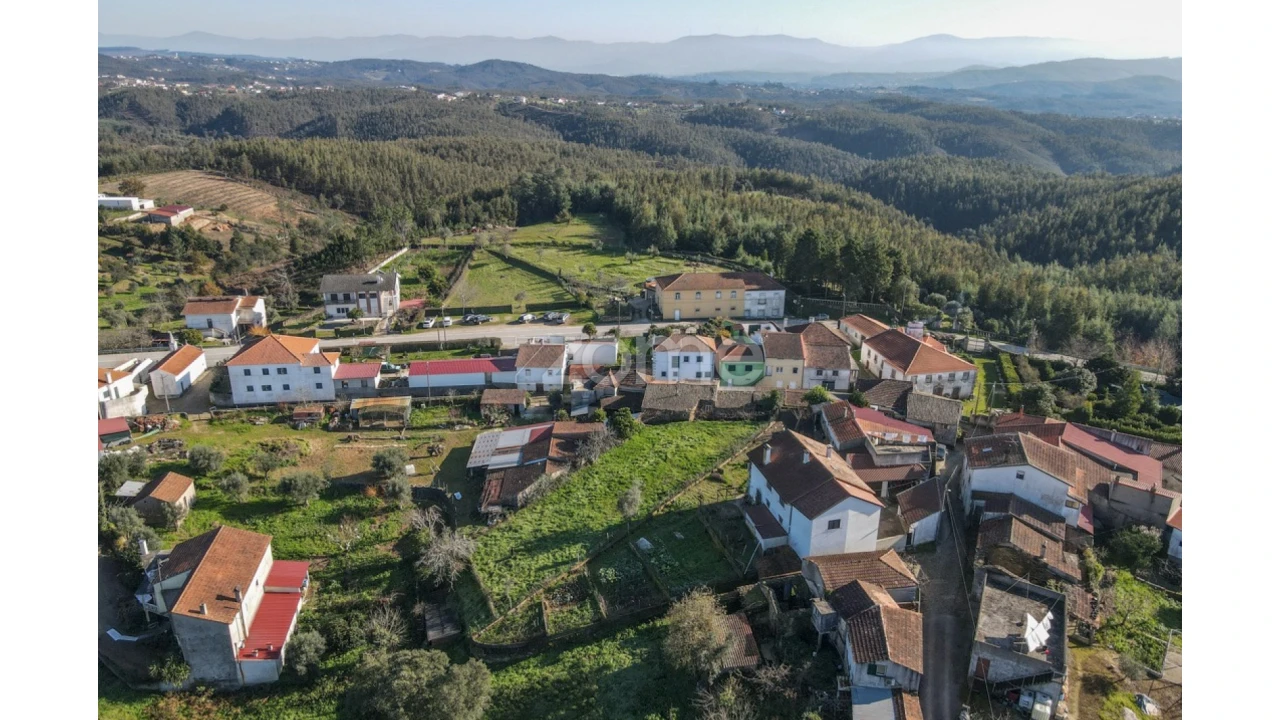 Quinta T6 para Venda em Friúmes e Paradela Foto 18