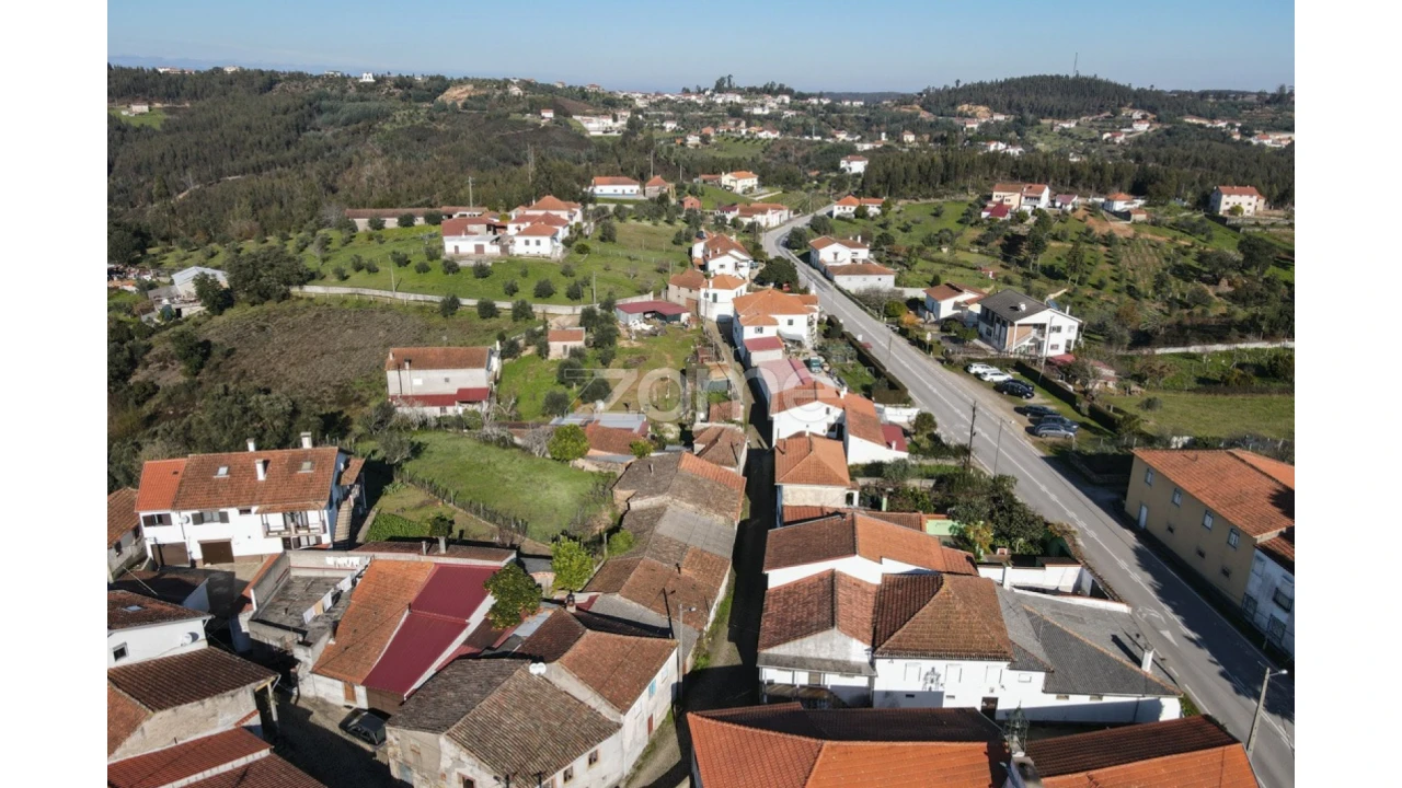 Quinta T6 para Venda em Friúmes e Paradela Foto 16