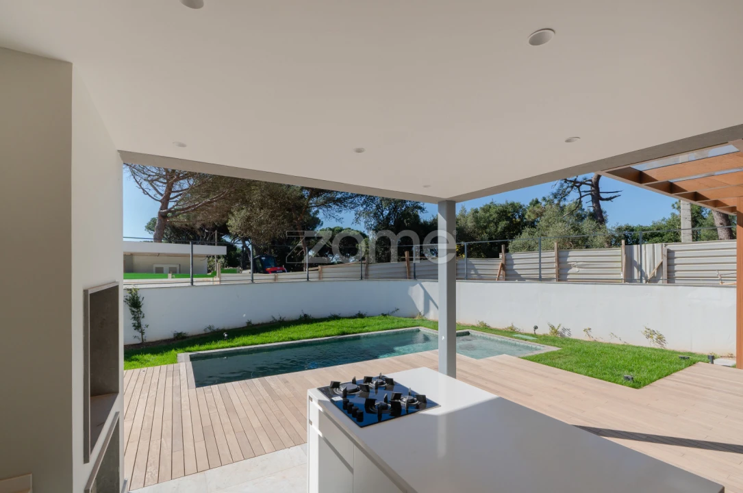Moradia T4 para Venda em Cascais e Estoril Foto 5