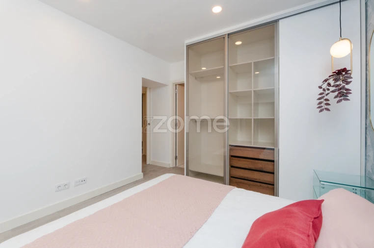 Apartamento T2 para Venda em São Vicente Foto 19