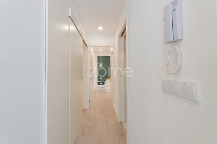 Apartamento T2 para Venda em São Vicente Foto 9