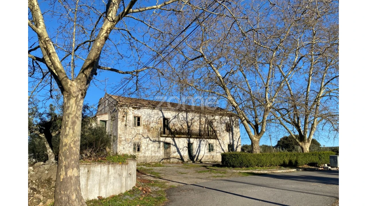 Prédio para Venda em Santa Maria de Marvão Foto 1