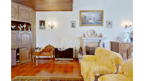 Moradia T3 para Venda em Areosa