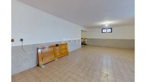 Moradia T3 para Venda em Areosa