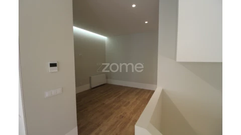 Apartamento T3 para Venda em Santa Maria Maior e Monserrate e Meadela