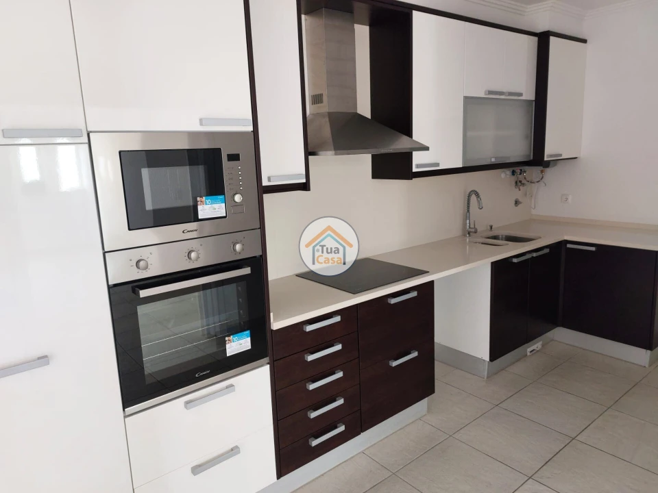 Moradia T3 para Venda em Ericeira Foto 2