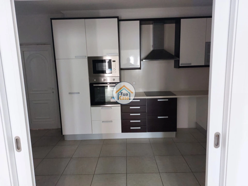 Moradia T3 para Venda em Ericeira Foto 4