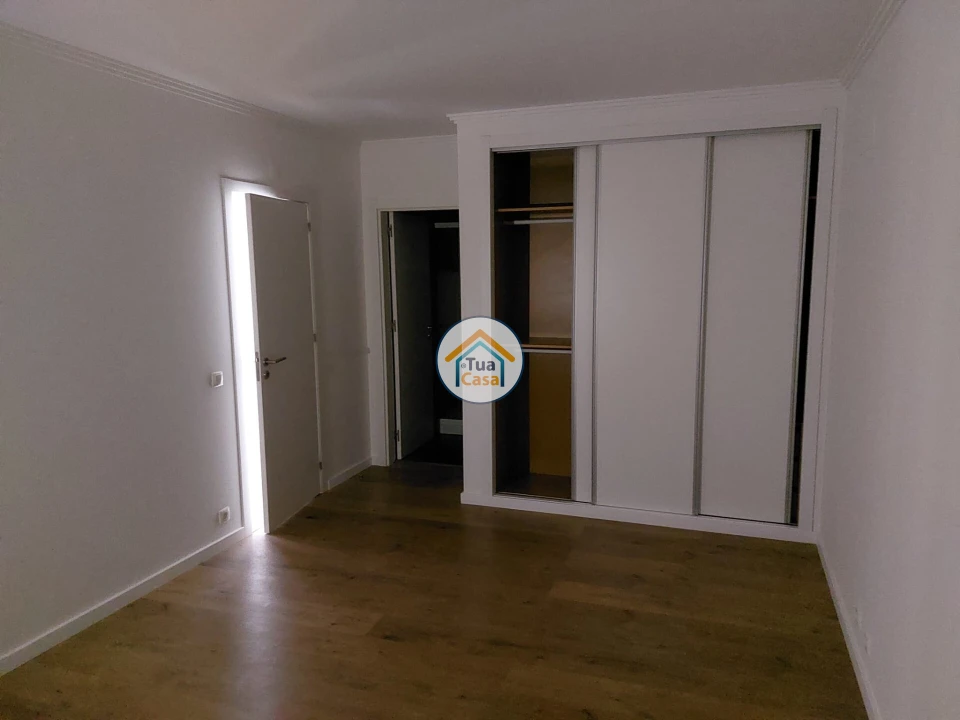 Moradia T3 para Venda em Ericeira Foto 11