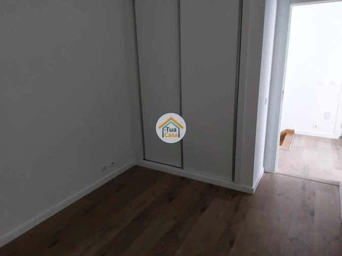 Moradia T3 para Venda em Ericeira Foto 8