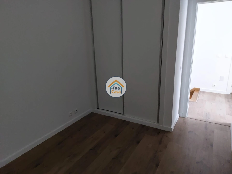 Moradia T3 para Venda em Ericeira Foto 8