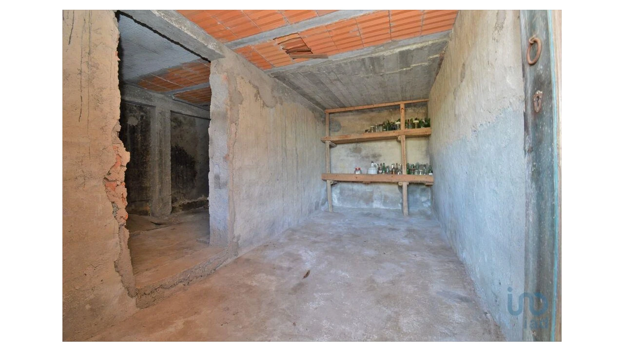 Moradia T2 para Venda em Espinhal Foto 9