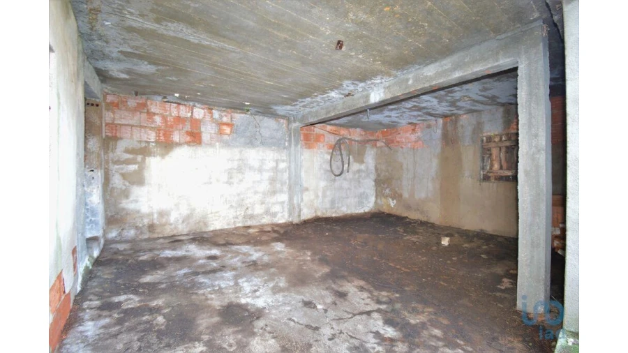 Moradia T2 para Venda em Espinhal Foto 6