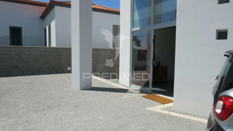 Moradia T4 para Venda em Camara de Lobos
