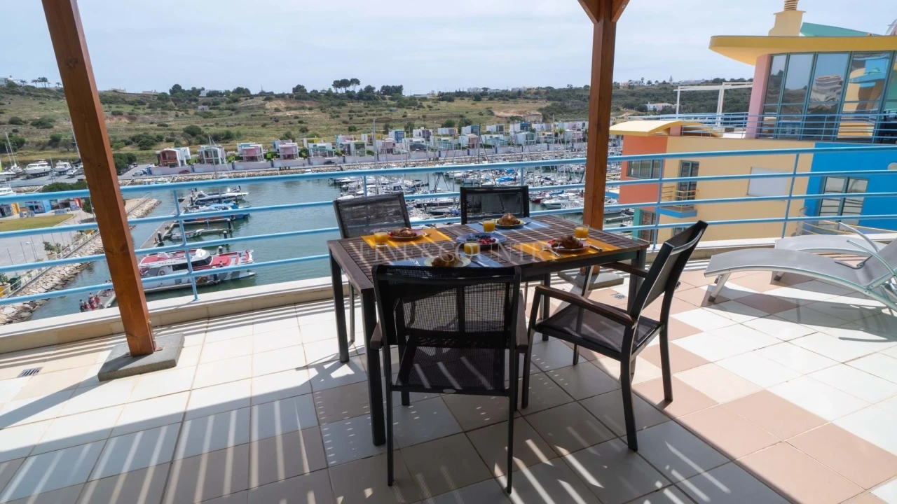 Apartamento T2 para Venda em Albufeira e Olhos de Água Foto 6
