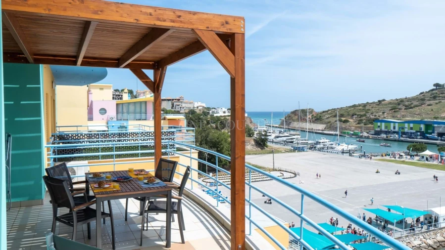 Apartamento T2 para Venda em Albufeira e Olhos de Água Foto 3