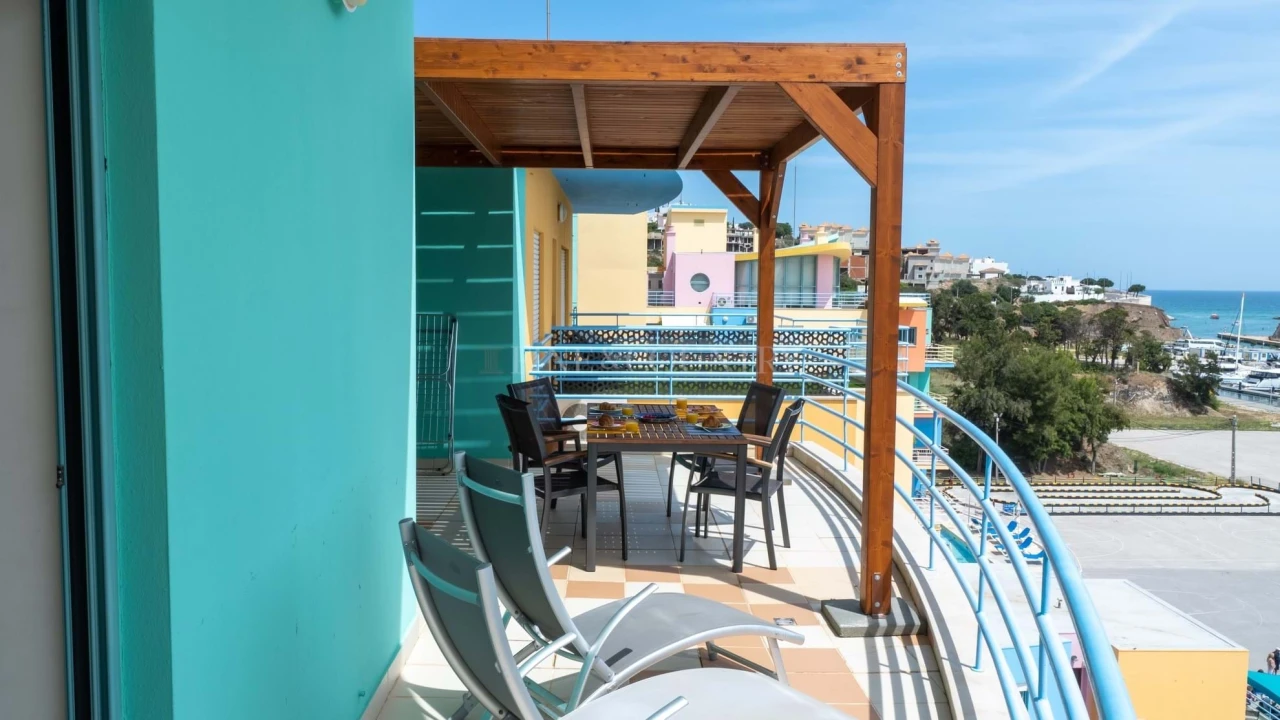 Apartamento T2 para Venda em Albufeira e Olhos de Água Foto 5