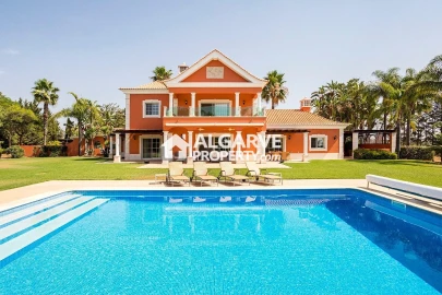 Moradia T4 para Venda em Pechão