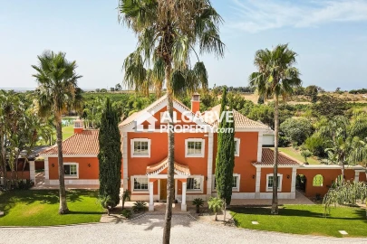 Moradia T4 para Venda em Pechão