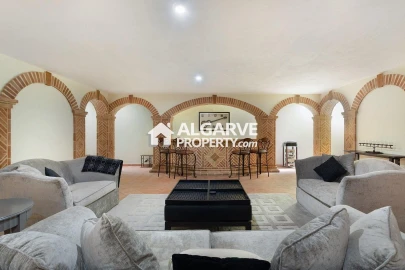 Moradia T4 para Venda em Pechão