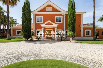 Moradia T4 para Venda em Pechão