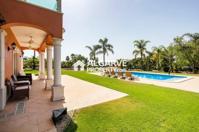 Moradia T4 para Venda em Pechão