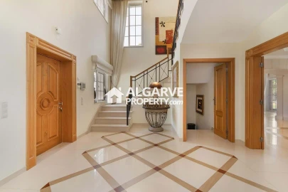 Moradia T4 para Venda em Pechão