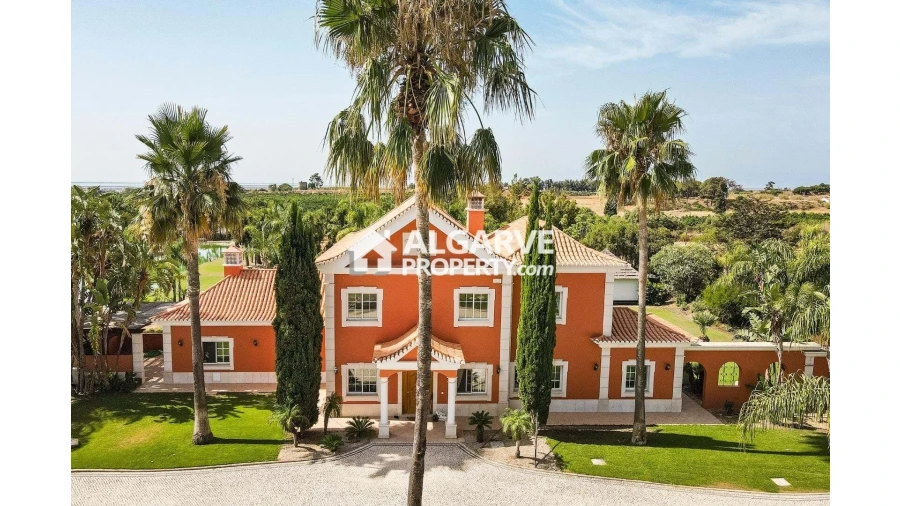 Moradia T4 para Venda em Pechão Foto 39